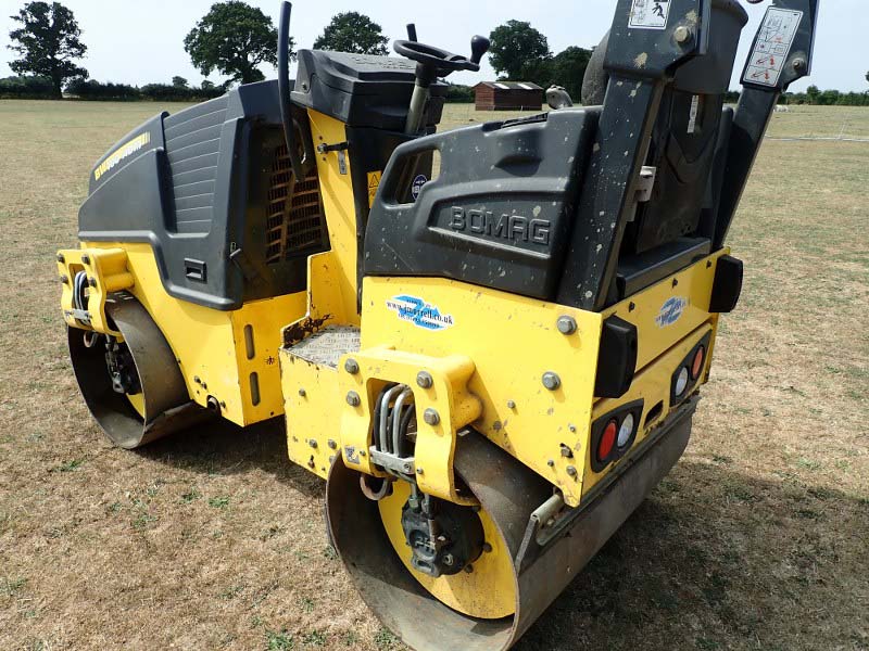 Bomag BW100ADM-5 Double Drum vibrating roll for sale