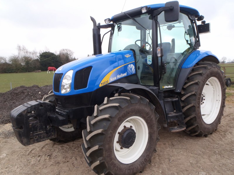 New Holland T6020 Delta For Sale
