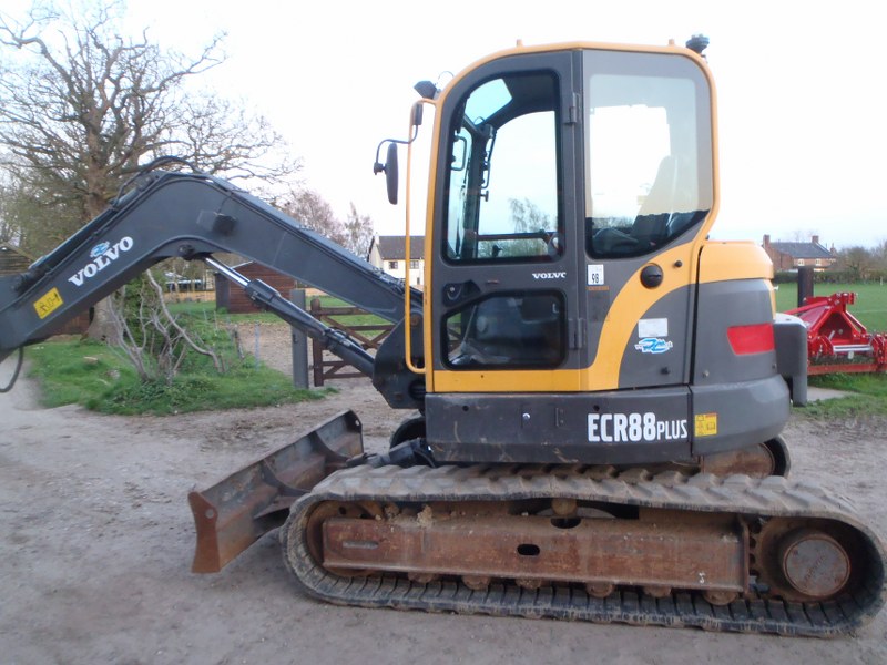 Volvo ECR88 Plus rubber tracked excavator for sale