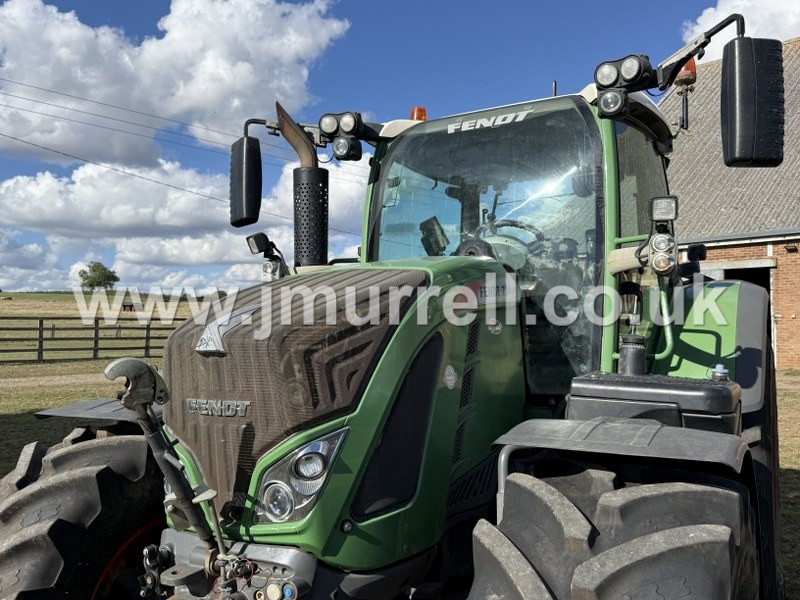 Fendt 724 Profi-Plus Tractor For Sale Fendt 724 Profi-Plus Tractor For Sale
