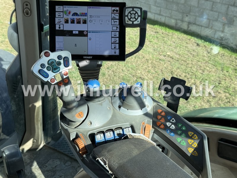 Fendt 724 Profi-Plus Tractor For Sale Fendt 724 Profi-Plus Tractor For Sale