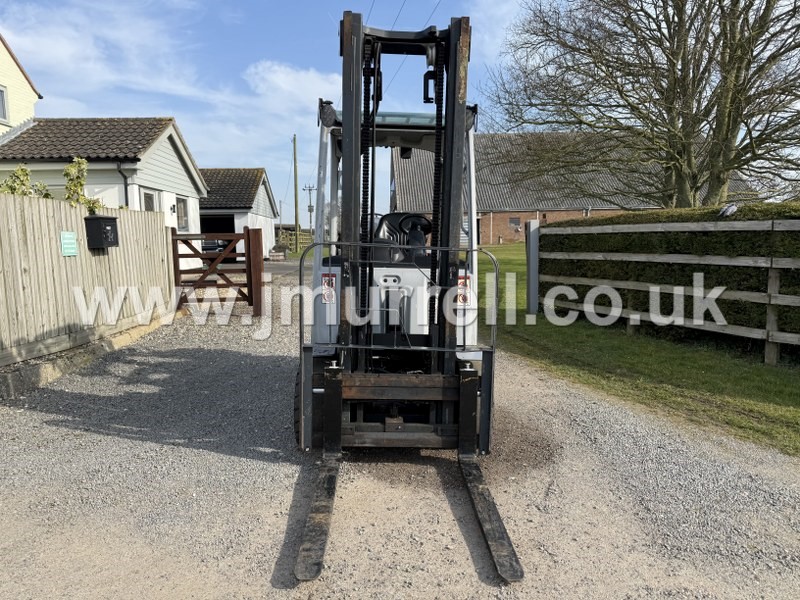 Still RX70-25T Fork truck For Sale