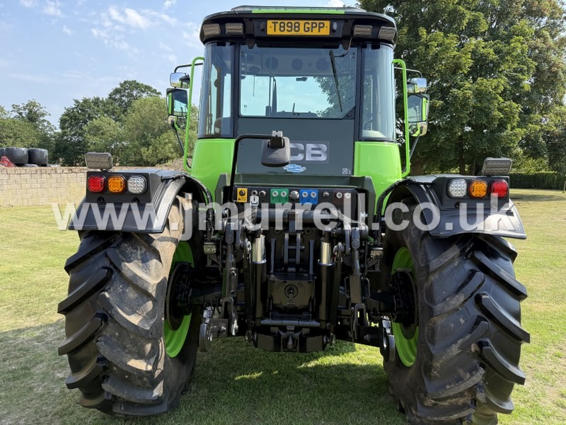 JCB Fastrac 3185 Supercooler Tractor For Sale