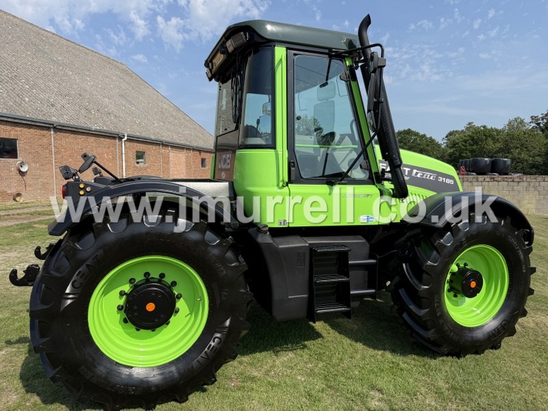JCB Fastrac 3185 Supercooler Tractor For Sale