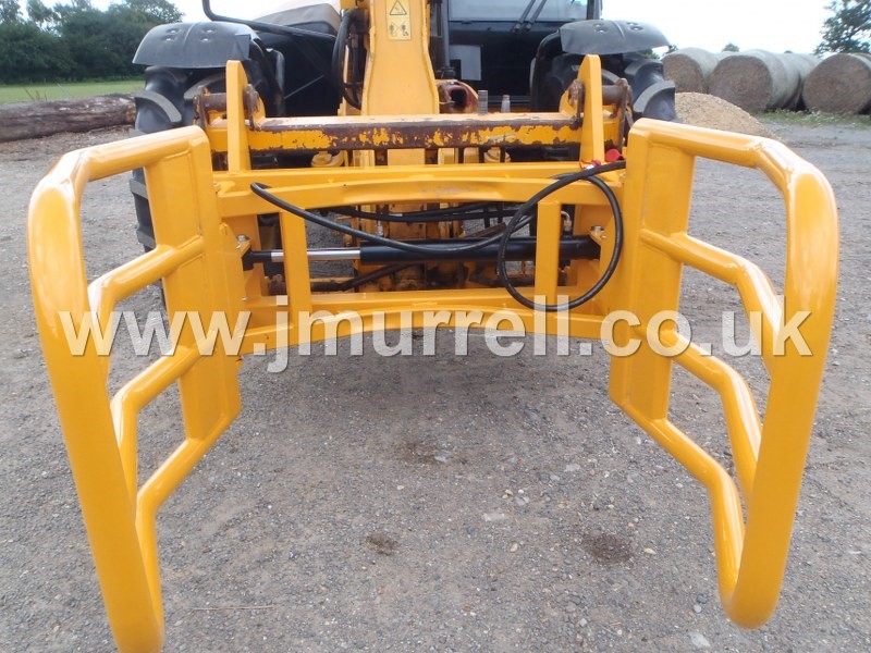 JM Round Bale Squeeze JCB Q-Fit Brackets For Sale
