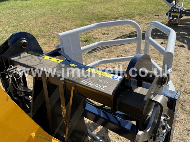 JM Round Bale Squeeze For Sale JM Round Bale Squeeze For Sale