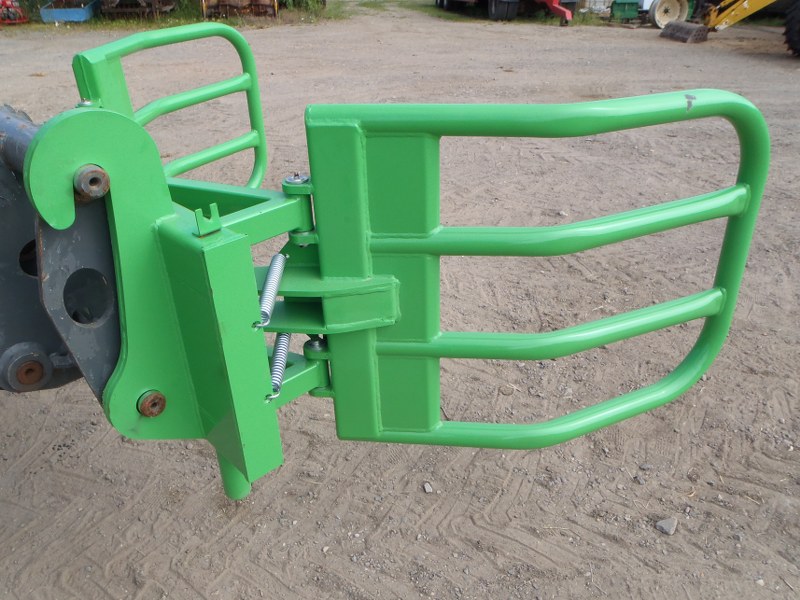 Round Bale Squeeze For Sale