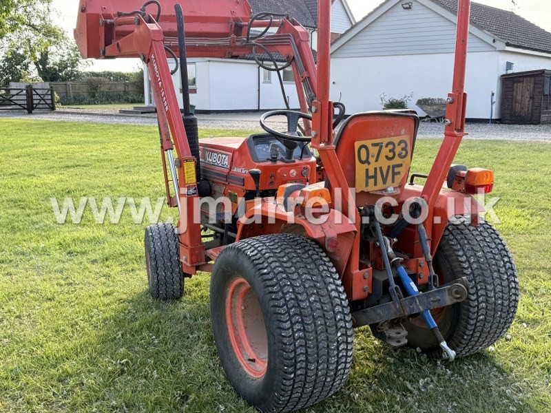 Kubota B1750 Compact Tractor For Sale
