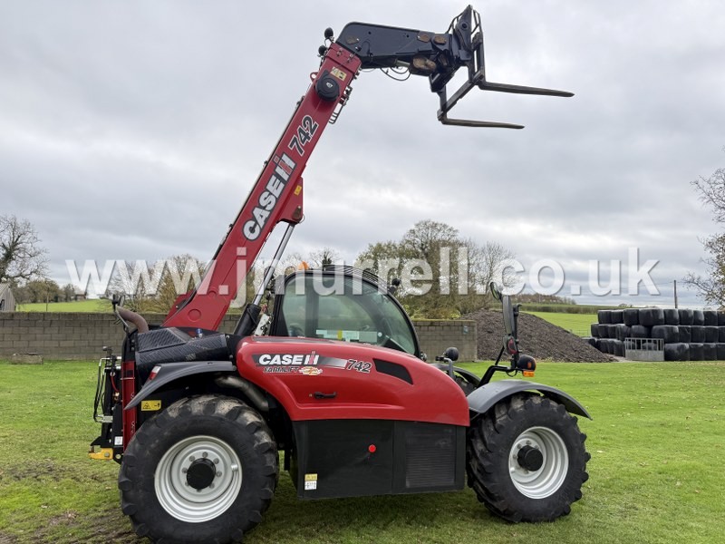 Case IH Farmlift 742 Telehandler For Sale