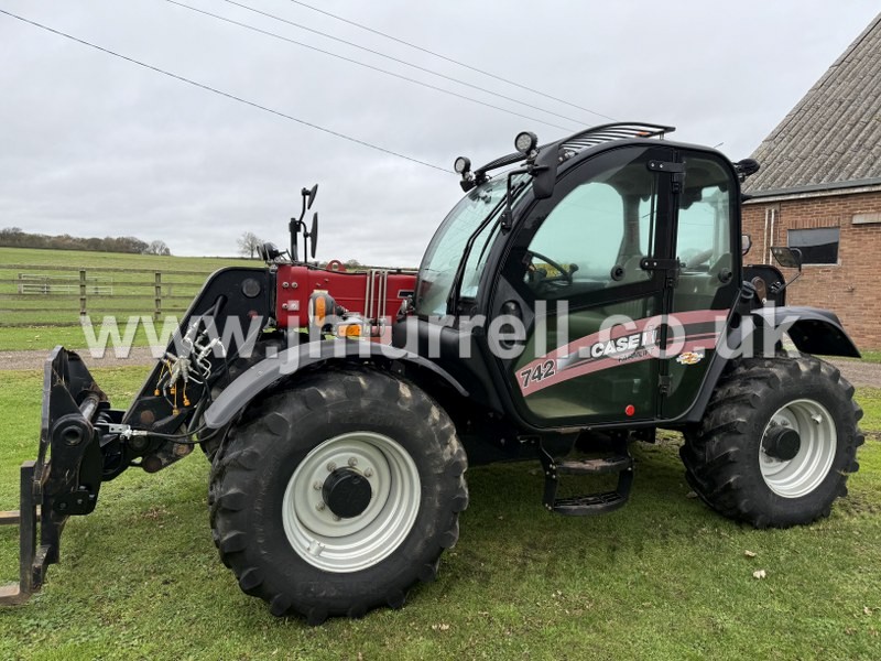 Case IH Farmlift 742 Telehandler For Sale