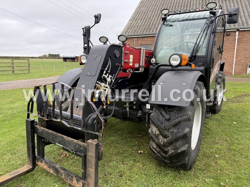 Case IH Farmlift 742 Telehandler For Sale