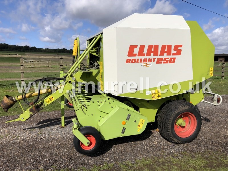Claas Rollant 250 Round Baler