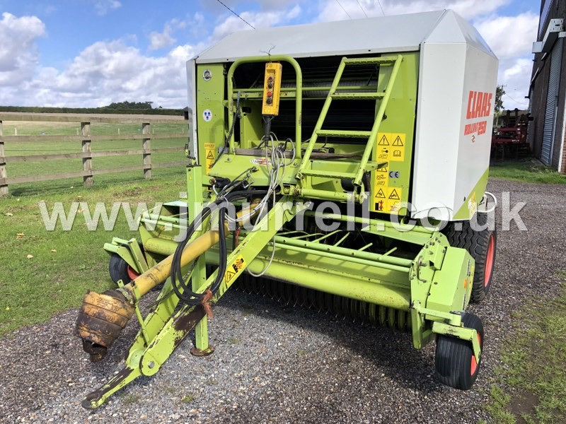 Claas Rollant 250 Round Baler