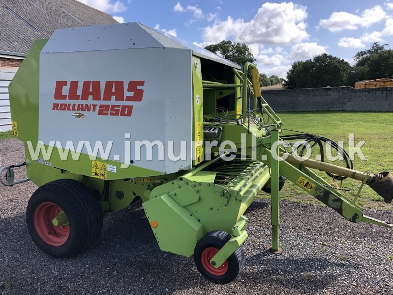 Claas Rollant 250 Round Baler