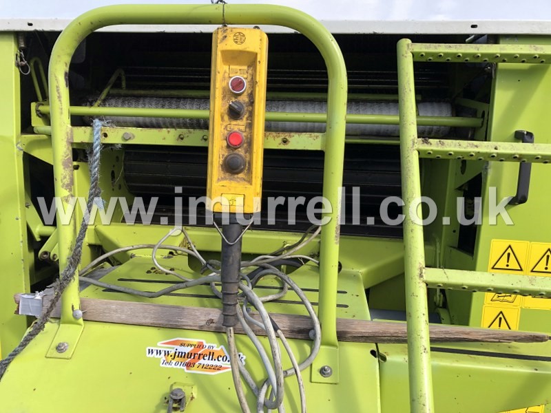 Claas Rollant 250 Round Baler