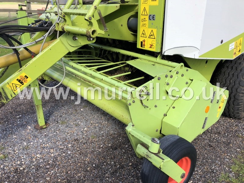 Claas Rollant 250 Round Baler