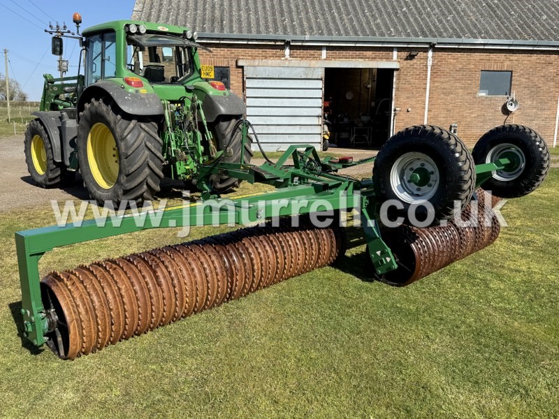 Cousins Contour 7.3m HZ  Rolls for sale