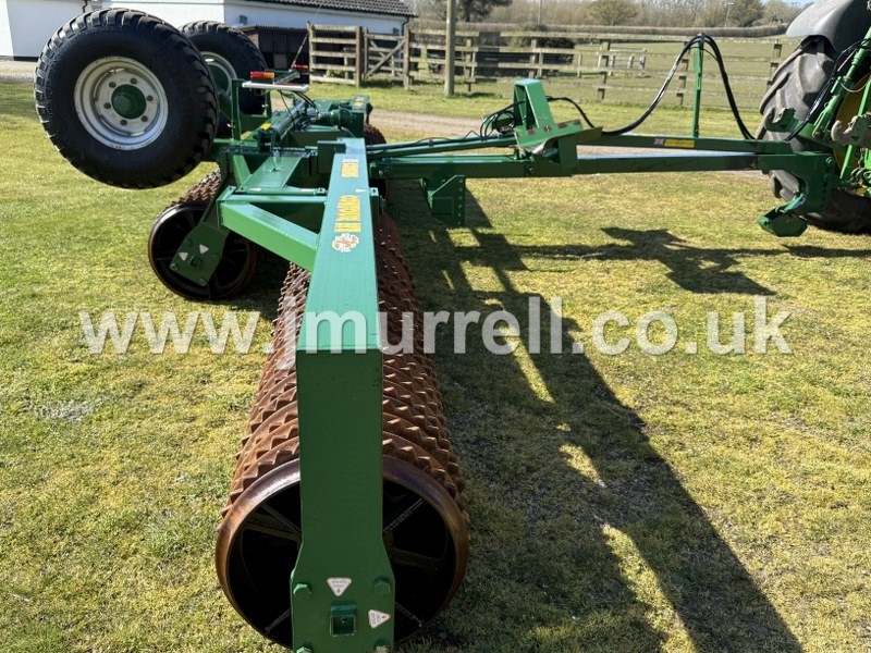 Cousins Contour 7.3m HZ  Rolls for sale