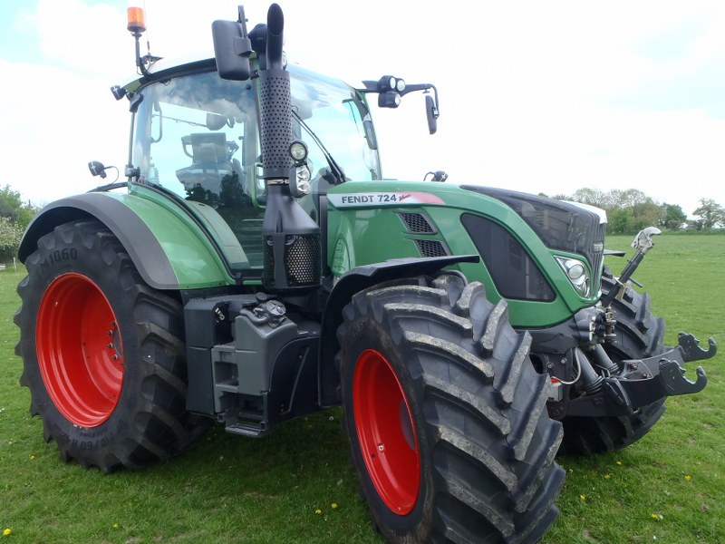 Wanted Fendt tractors