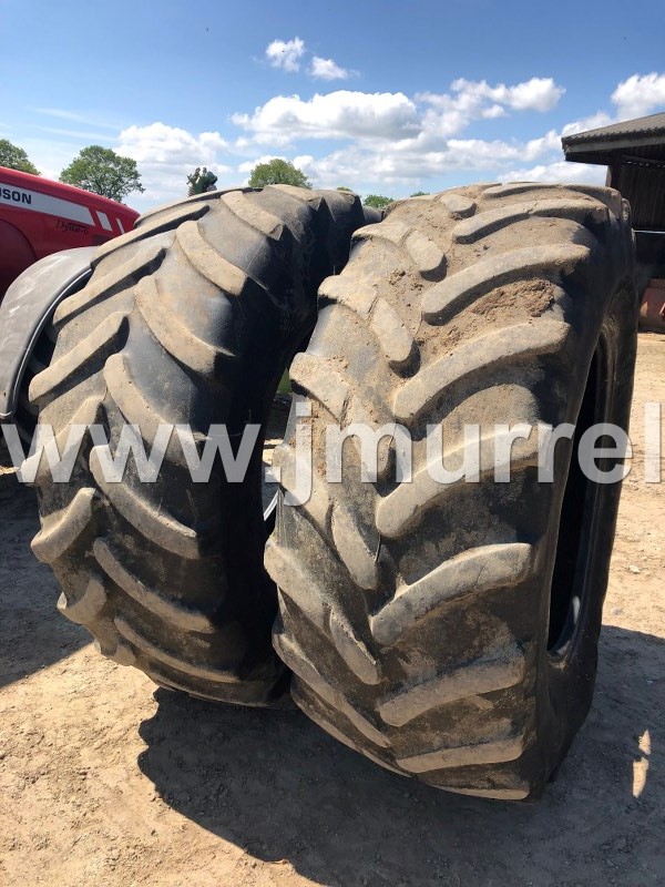 Firestone 650/65R38 tyres & tubes