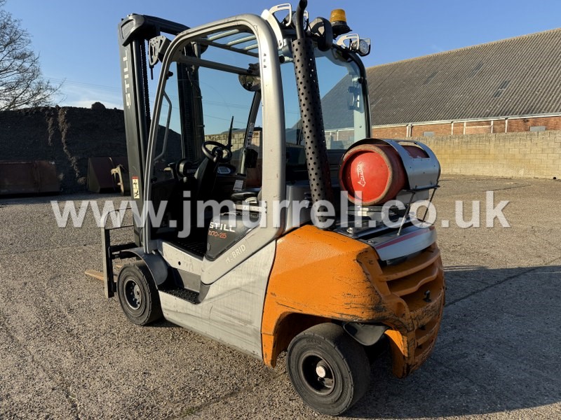 Still RX70-25T Fork truck For Sale