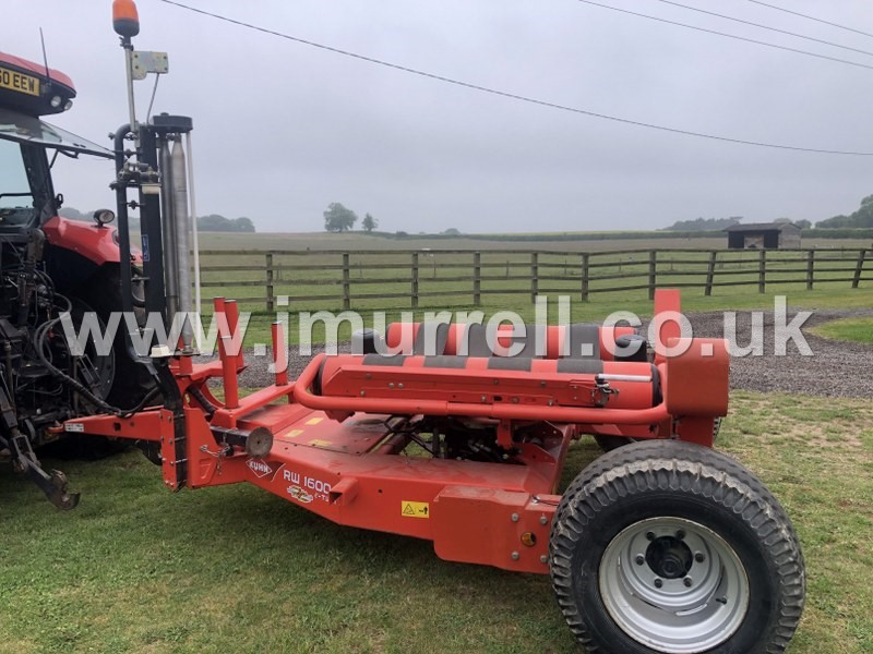 Kuhn RW1600 Round Bale Wrapper