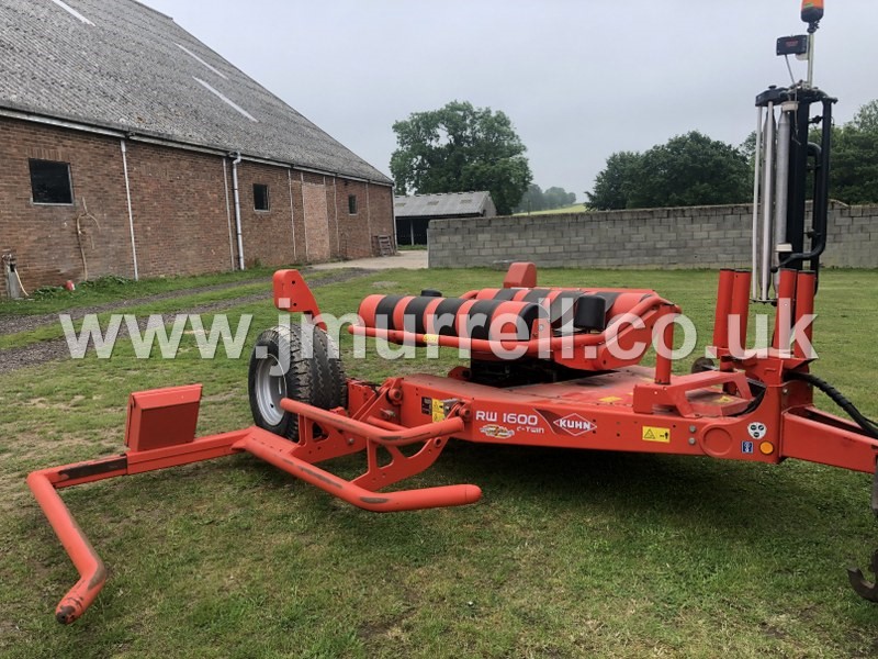Kuhn RW1600 Round Bale Wrapper