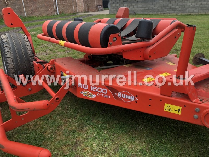 Kuhn RW1600 Round Bale Wrapper