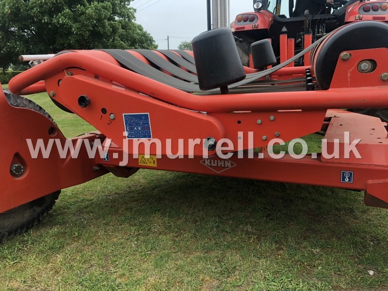 Kuhn RW1600 Round Bale Wrapper