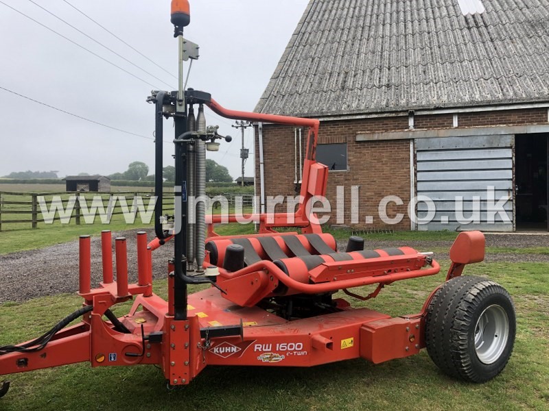 Kuhn RW1600 Round Bale Wrapper