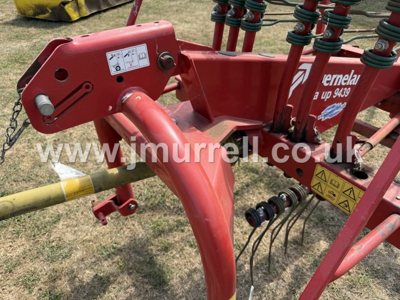 Kverneland Taarup 9439 Grass Rake For Sale