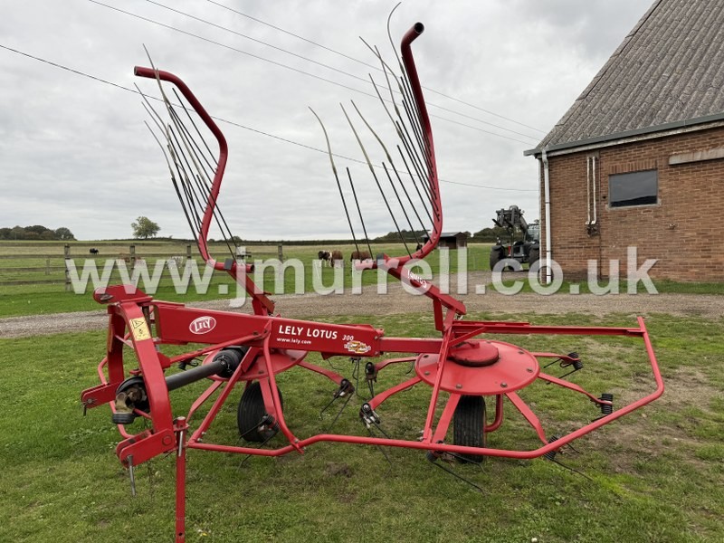Lely Lotus 300 Hay Straw Turner For Sale