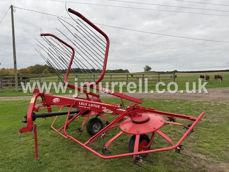 Lely Lotus 300 Hay Straw Turner For Sale