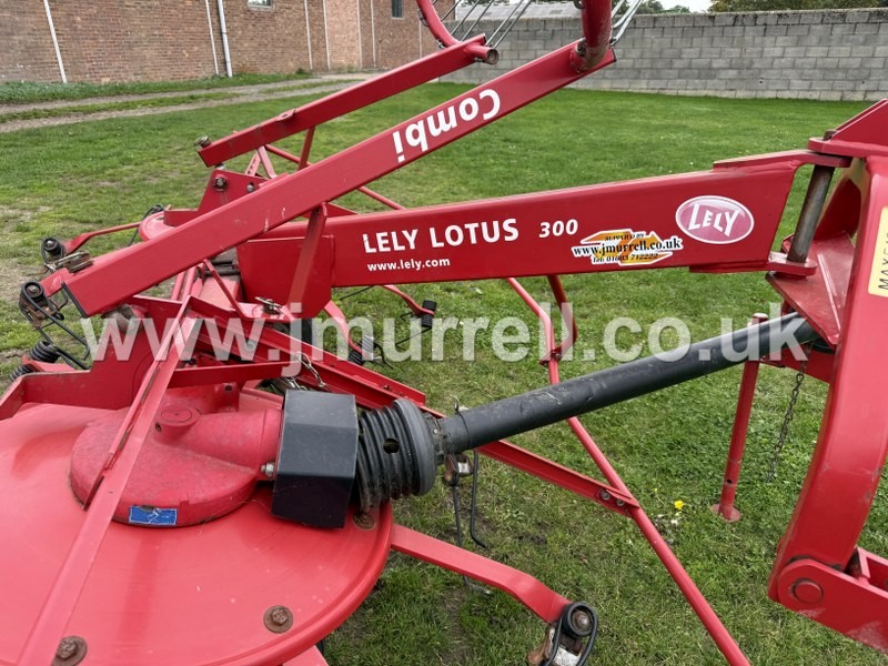 Lely Lotus 300 Hay Straw Turner For Sale