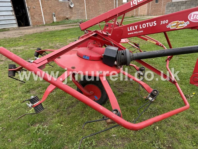 Lely Lotus 300 Hay Straw Turner For Sale