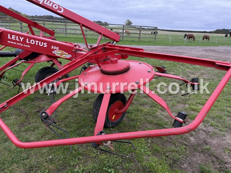 Lely Lotus 300 Hay Straw Turner For Sale