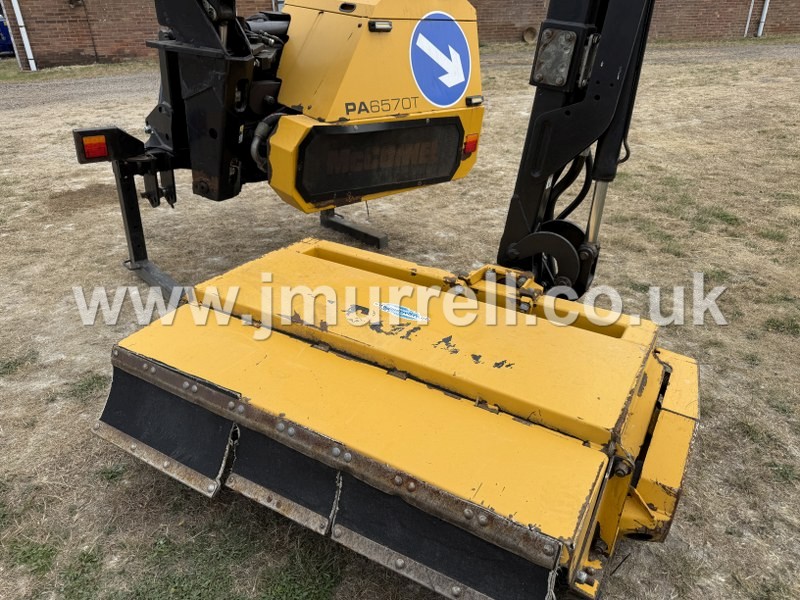 McConnel PA6570 Hedge cutter For Sale McConnel PA6570 Hedge cutter For Sale