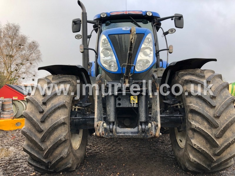 New Holland T7.235 Auto Command Tractor For Sale