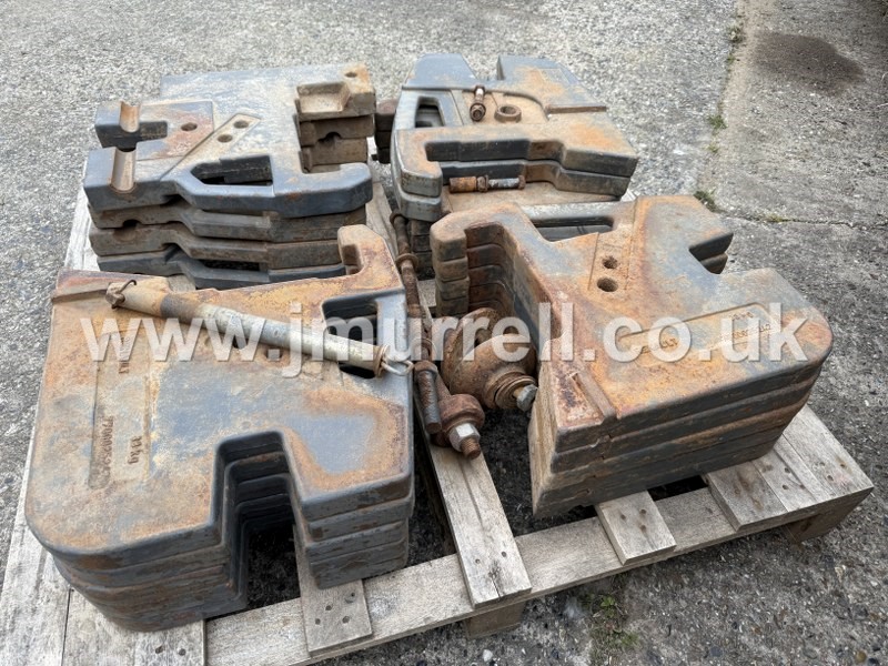 Renault Tractor 45kg wafer weights For Sale Renault Tractor 45kg wafer weights For Sale