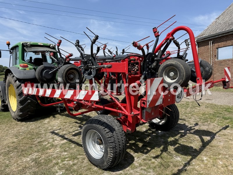 Sip Spider 900/8T Hay/Straw Tedder For Sale