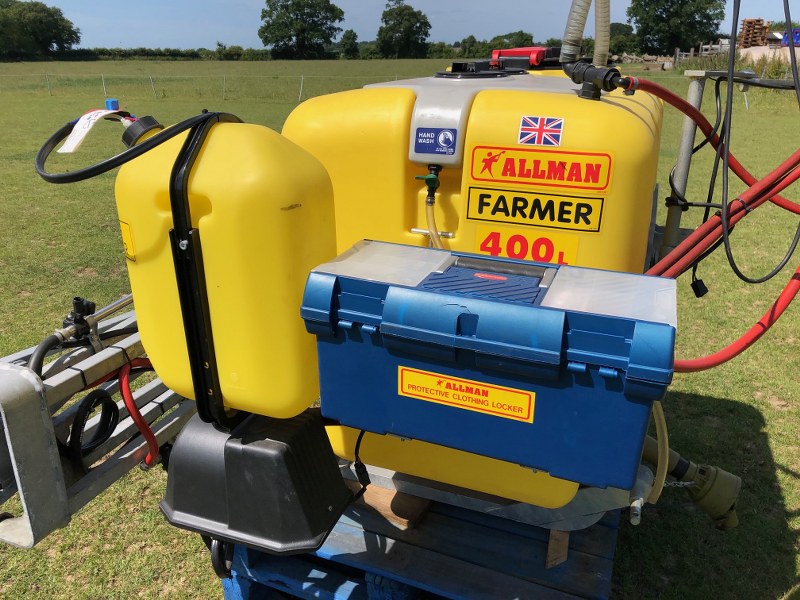 Allman Farmer 400 mounted crop sprayer for sale