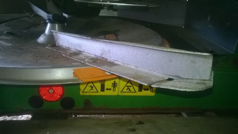 Amazone ZAM 1501 Control Plus Fertiliser spreader for sale