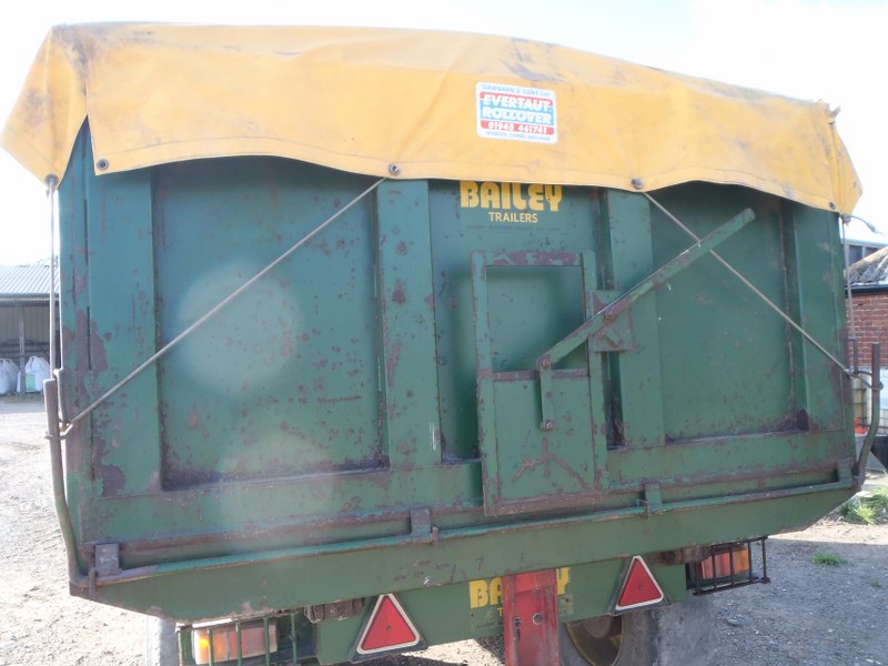 Bailey 11T grain trailer for sale