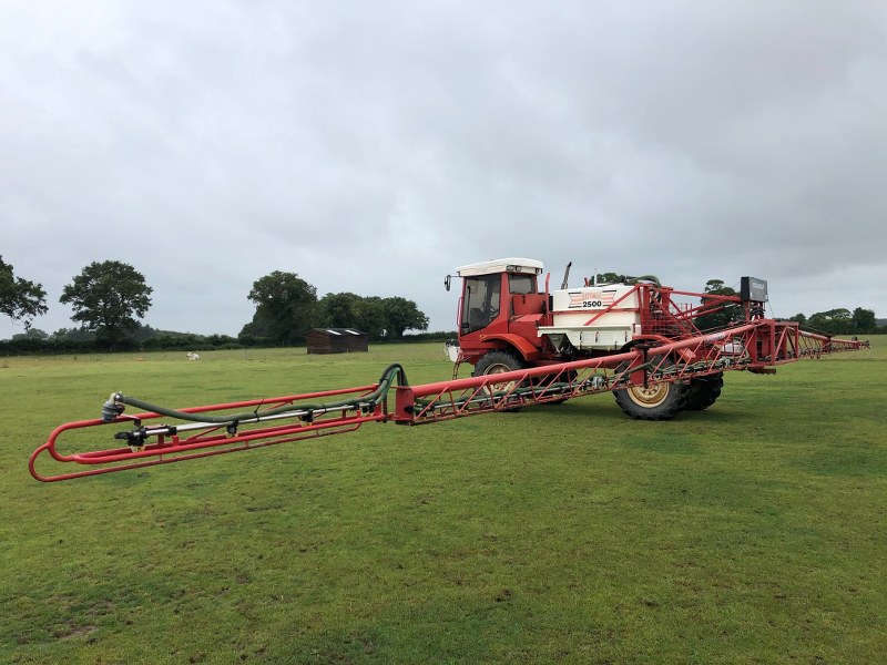 Bateman RB15 crop sprayer for sale