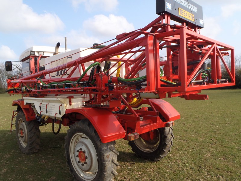 Bateman RB25 Crop Sprayer For Sale