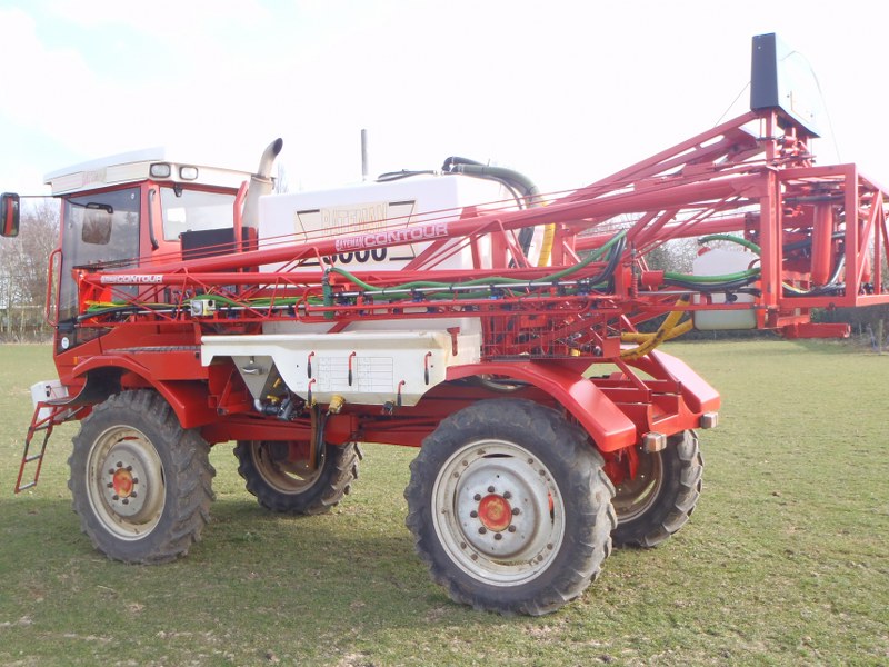 Bateman RB25 Crop Sprayer For Sale