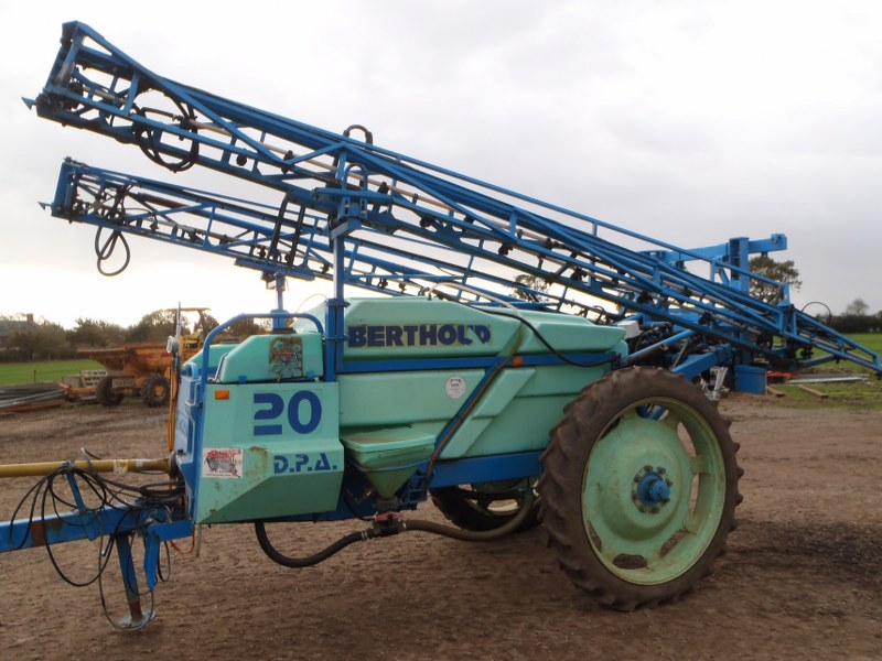 Berthoud 24 Meter Trailed Sprayer For Sale