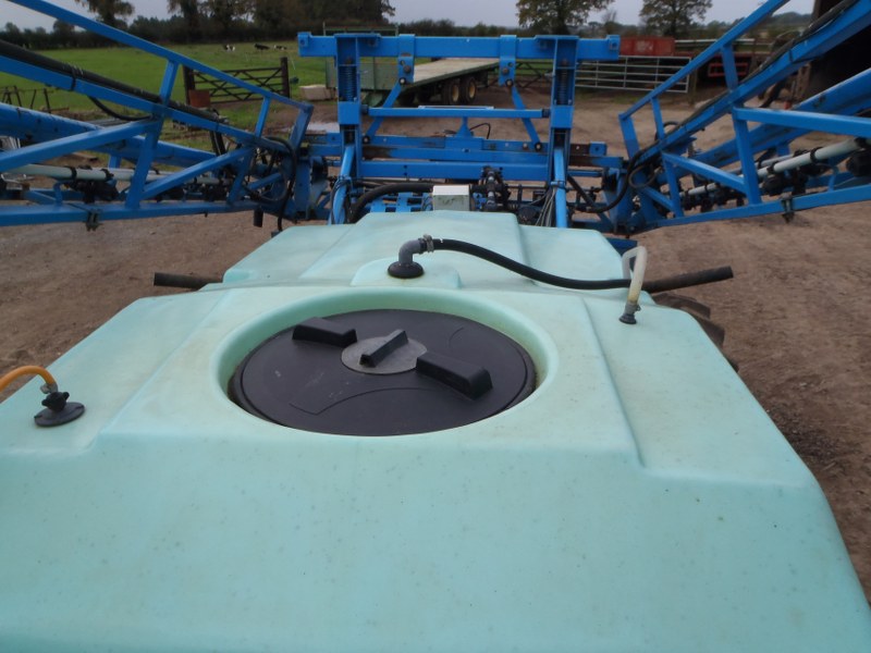Berthoud 24 Meter Trailed Sprayer For Sale