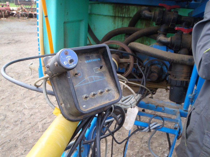 Berthoud 24 Meter Trailed Sprayer For Sale