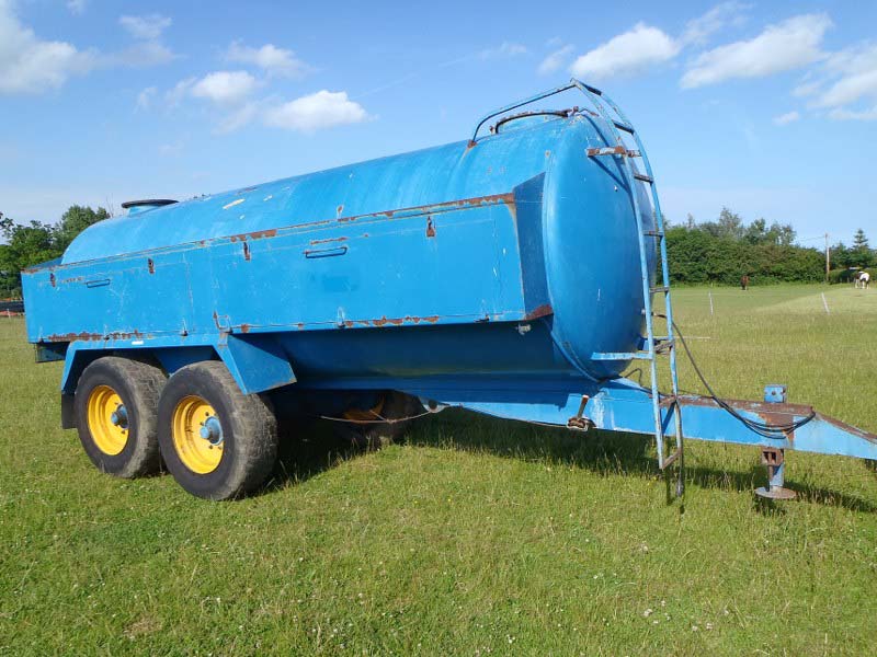 Bunning 3000 Gallon Water Bowser For Sale